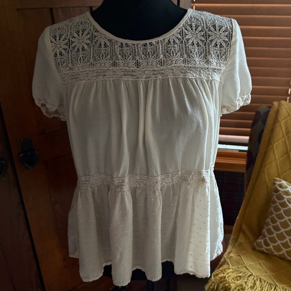 Xhilaration Cream Color Babydoll Blouse with Lace, Size Medium